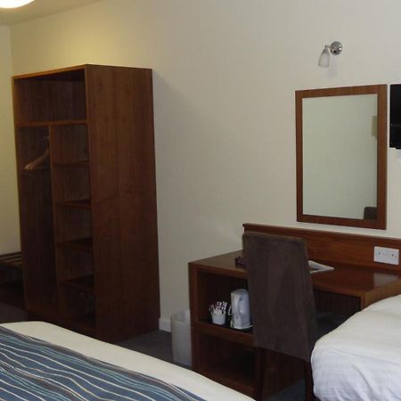 Eyesleepover Eyemouth Bagian luar foto